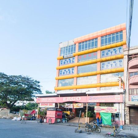 Reddoorz Plus Near Vigan City Commercial Center Kültér fotó