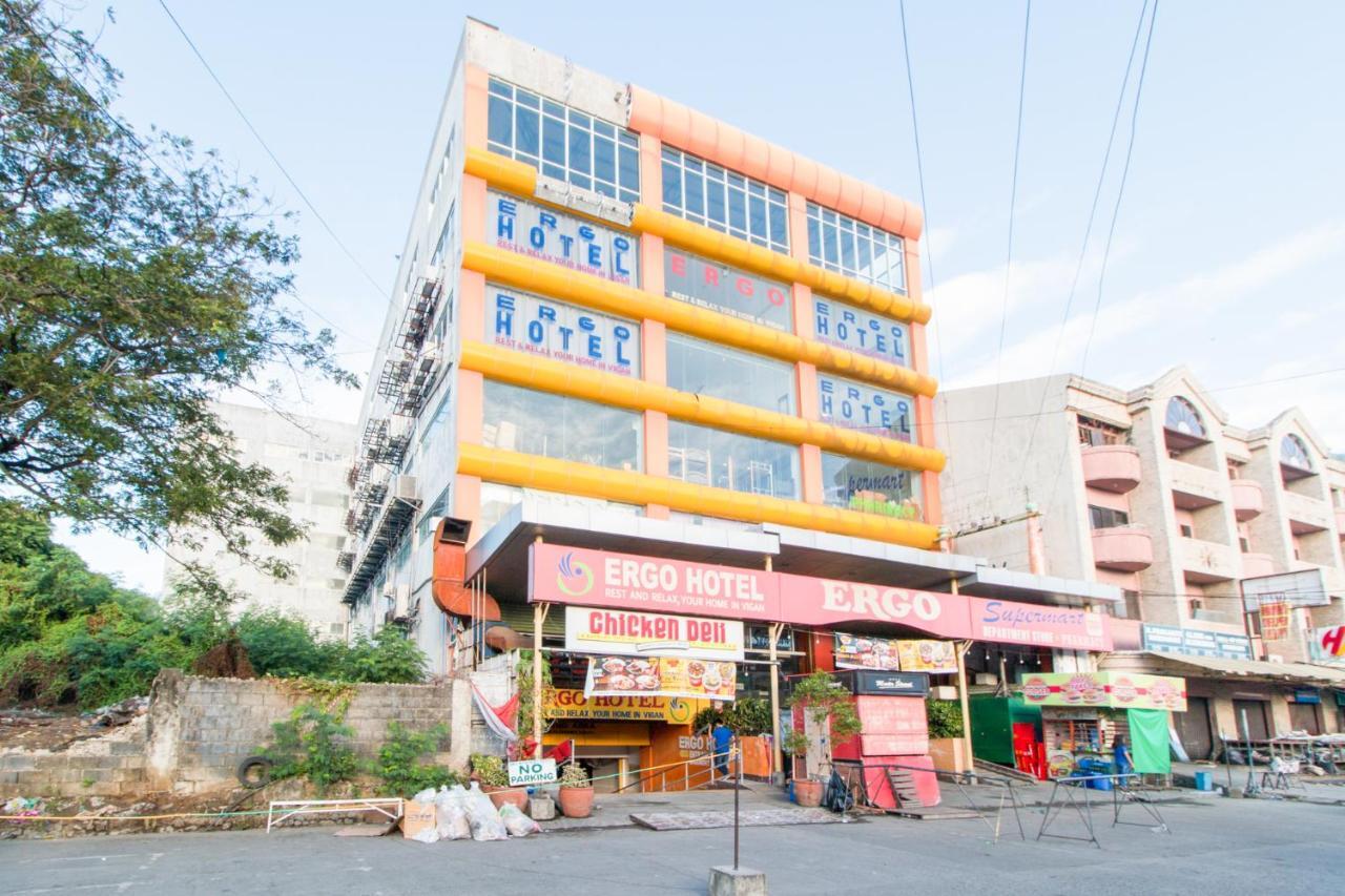 Reddoorz Plus Near Vigan City Commercial Center Kültér fotó