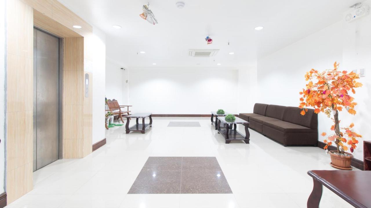 Reddoorz Plus Near Vigan City Commercial Center Kültér fotó