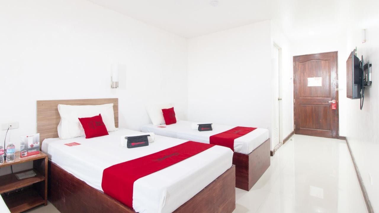 Reddoorz Plus Near Vigan City Commercial Center Kültér fotó