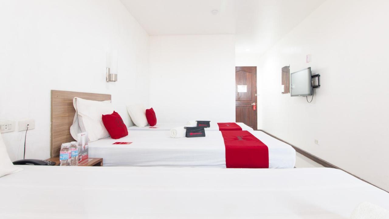 Reddoorz Plus Near Vigan City Commercial Center Kültér fotó