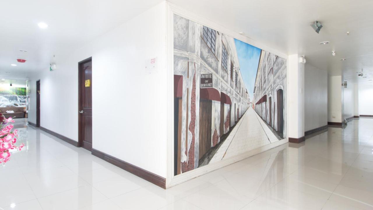 Reddoorz Plus Near Vigan City Commercial Center Kültér fotó