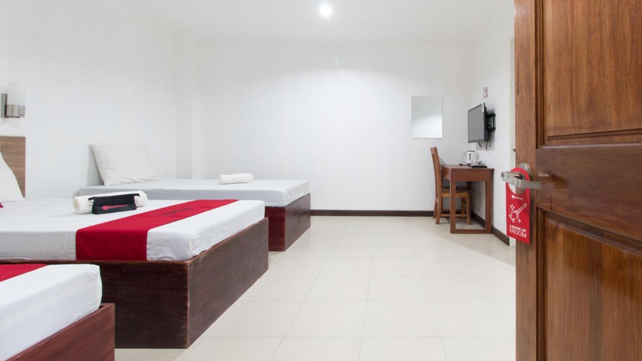 Reddoorz Plus Near Vigan City Commercial Center Kültér fotó